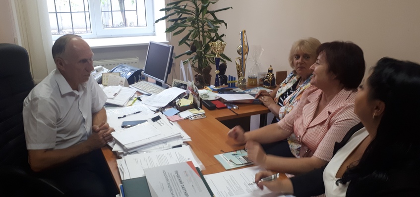 Співпраця з територіальними громадами