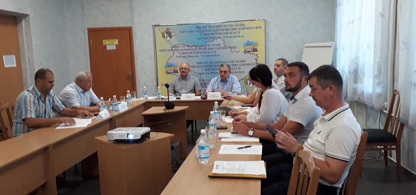 Дуальна  освіта: запровадження системи наставництва